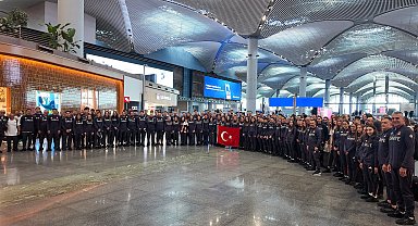 Bakan Bak: Milli sporcularımız, ülkemizin tanıtımında önemli rol üstleniyor