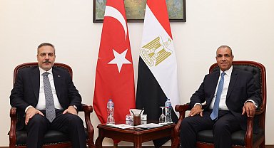 Bakan Fidan, Mısırlı mevkidaşı Abdülati ile bir araya geldi