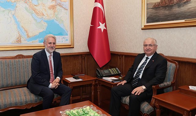 Bakan Güler, Romanya Cumhurbaşkanlığı Milli Güvenlik ve Dış Politika Danışmanı Lazurca'yı kabul etti