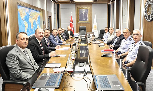 Bakan Güler, TUSAŞ heyetini kabul etti