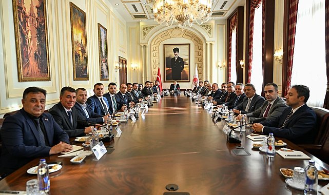 Bakan Gürlek, Nevşehir heyeti ile bir araya geldi