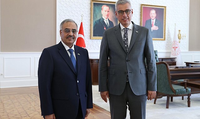 Bakan Memişoğlu, D8 Ekonomik İşbirliği Genel Sekreteri Mahmood ile görüştü