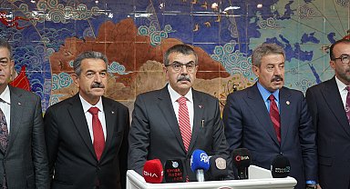 Bakan Tekin: Sürecin manipüle edilmesini hep birlikte engellemeliyiz