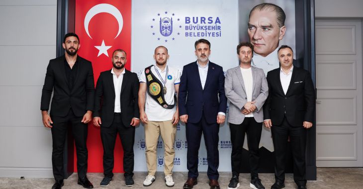 Başkan Vekili Biba'dan dünya şampiyonu güreşçiye tebrik