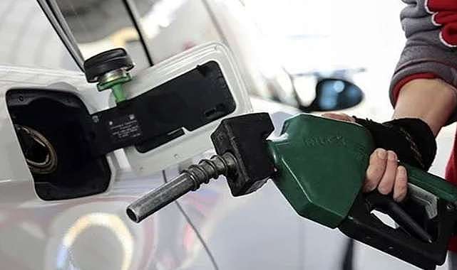 Benzine zam geliyor