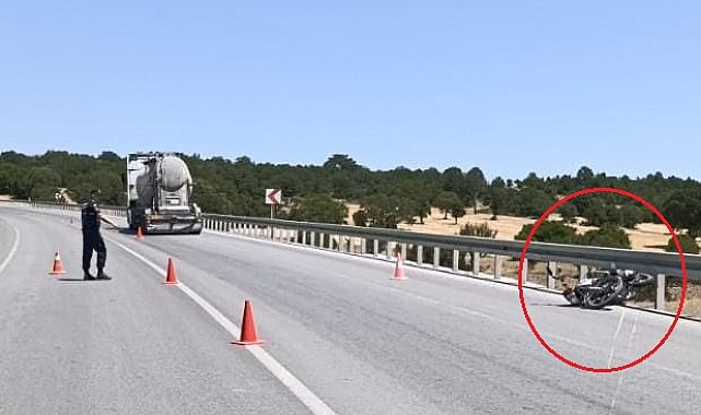 Beton mikserinin çarptığı motosikletin sürücüsü öldü, 13 yaşındaki kızı ağır yaralandı