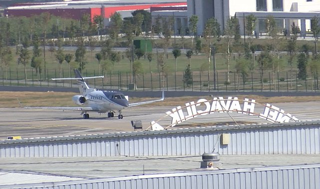 Bıçaklı saldırıda yaralanan Milletvekili Meriç, İstanbul'a getirildi
