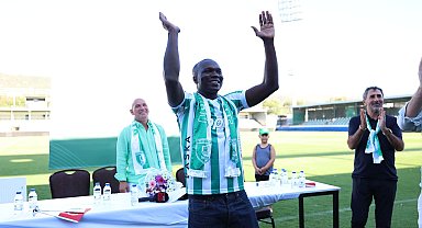 Bodrum FK'da Vincent Aboubakar'a coşkulu imza töreni