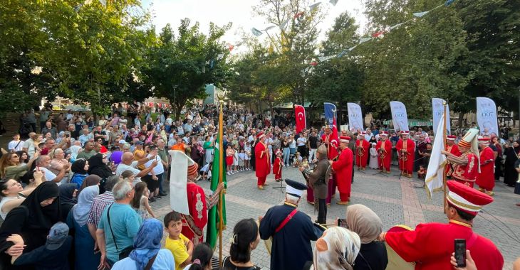 Bursa’da 700 yıllık fetih ruhu marşlarla yaşatılıyor
