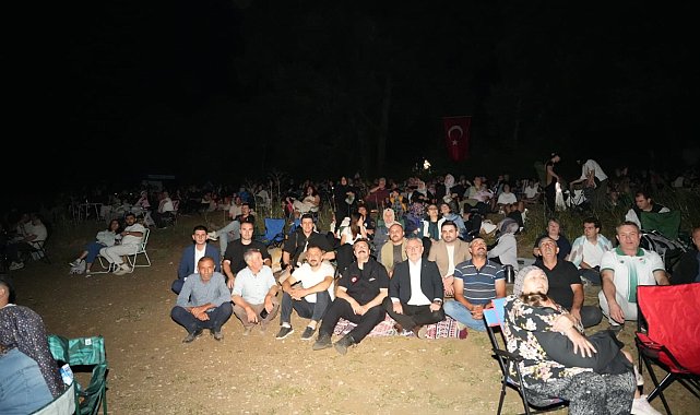 Bursa'da binlerce kişi Perseid meteor yağmurunu izledi