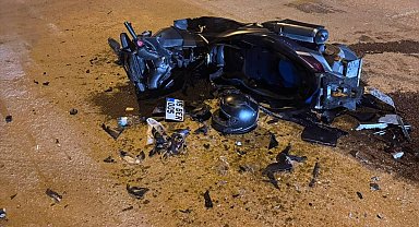 Bursa'da otomobille çarpışan motosikletin sürücüsü ağır yaralandı