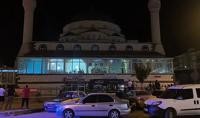 Cemaat cansız bedenini asılı halde buldu...