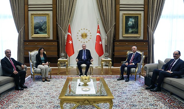 Cumhurbaşkanı Erdoğan, DEM Parti İmralı heyetini kabul etti
