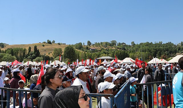 Cumhurbaşkanı Erdoğan: Eninde sonunda kan tüccarları kaybedecek