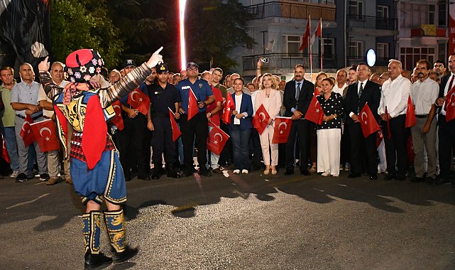 Demirci'de Kurtuluş Festivali kortej yürüyüşüyle başladı