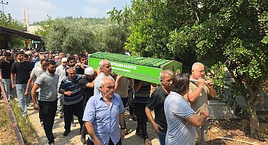 Denizde boğulan 16 yaşındaki Kerem Can, son yolculuğuna uğurlandı