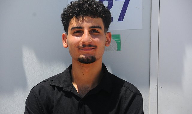 Depremzede Hasan, boş konteynerde hazırlandığı YKS'de Türkiye 434'üncüsü oldu