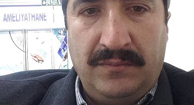 Devrilen traktörün sürücüsü öldü