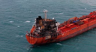 Dron saldırısı sonrası sürüklenip, Samsun'da karaya oturan tanker, römorkörle alınacak