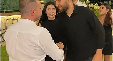 Düğüne bir gün kala nişanlısından ayrıldı, sözleşmeyi iptal edemeyince salonda yakınlarıyla eğlendi
