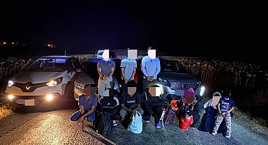 Edirne'de durdurulan araçlarda 7 kaçak göçmen yakalandı