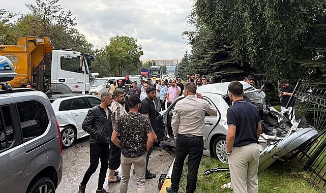 Erzurum'da yağışlı havada zincirleme kaza: 5 yaralı