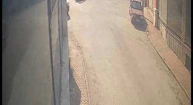 Eskişehir'de 2 kişinin yaralandığı kaza kamerada