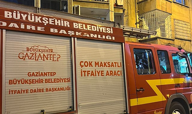 Evde çıkan yangında yatalak kadın öldü