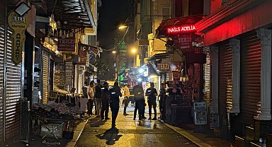 Fatih'te komşu iki esnaf arasında silahlı kavga: 1 ölü, 1 yaralı