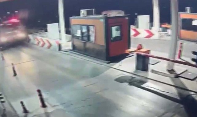 Göcek Tüneli'nde yangına müdahaleye giden kamu araçlarından ücret alındığı iddiasına ilişkin açıklama