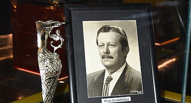 Göztepe ve Galatasaray'ın 53 yıllık yarım kupası
