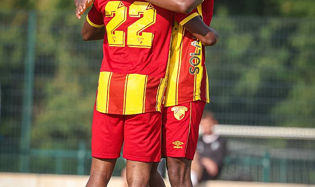 Göztepe'de Armstrong gözde