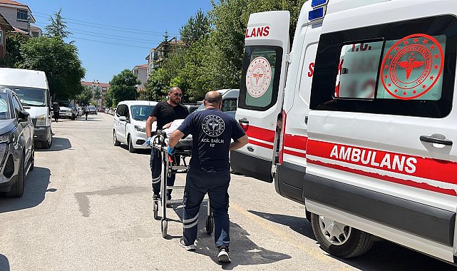 Hamur kesme makinesine kaptırdığı eli bilek hizasından koptu