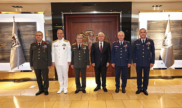 Hava Kuvvetleri Komutanlığı'nda devir teslim