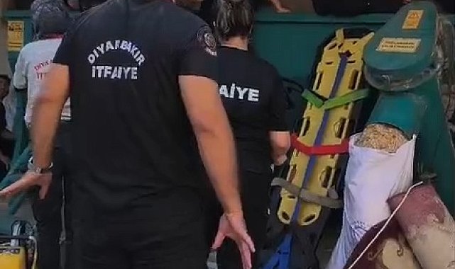 Hayvan yemi makinesine kapılan işçi ağır yaralandı