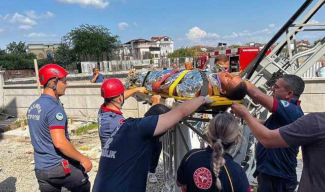 İnşaatta yüksek gerilim hattına kapılan işçi ağır yaralandı