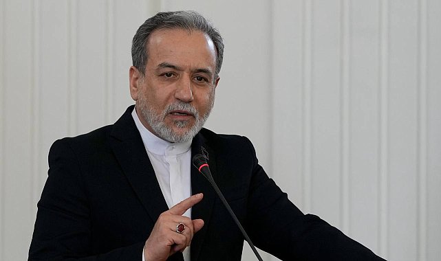 İran'dan ABD'nin 'ekonomik savaş' ilanına yanıt