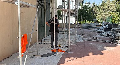 İskeleden düşen işçi öldü