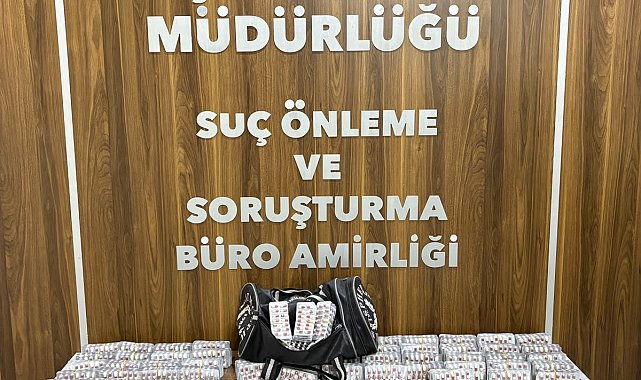 İzmir'de 9 bin 184 sentetik ecza ele geçirildi; 1 gözaltı