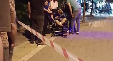 Kaldırımda yürürken silahlı saldırıda yaralandı