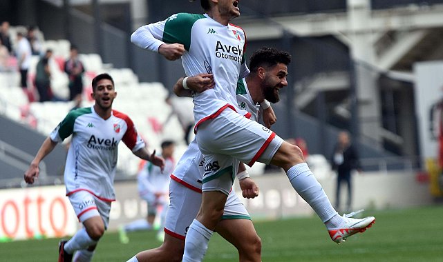Karşıyaka'da Fatih Taşdelen dönüyor