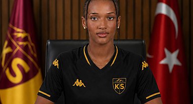 Kayseri Kadın FK Haiti milli takım sporcusu Laurie-Ann Moise'yi transfer etti