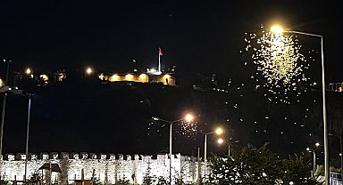 Kelebeklerin 'ölüm dansı' sürüyor