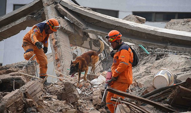 Kolombiya'daki depremde hayatını kaybedenlerin sayısı 287'ye yükseldi