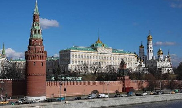 Kremlin: İngiltere, Ukrayna krizinin barış sürecini engellemek için düzenli adımlar atıyor