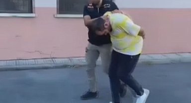 Küçükçekmece'de aracında uyuşturucu ele geçirilen sürücü tutuklandı