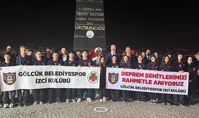 Marmara Depremi'nde hayatını kaybedenler Gölcük'te anıldı