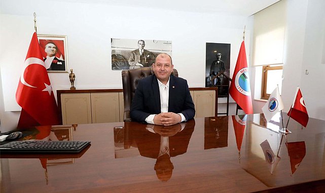 Menderes Belediye Başkanı Çiçek dahil 16 şüpheli adliyede
