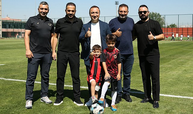 Minik Göktuğ'dan Gençlerbirliği'ne ziyaret