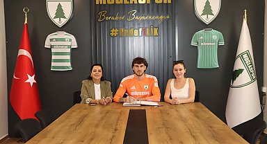 Muğlaspor'da Batıhan imzayı attı